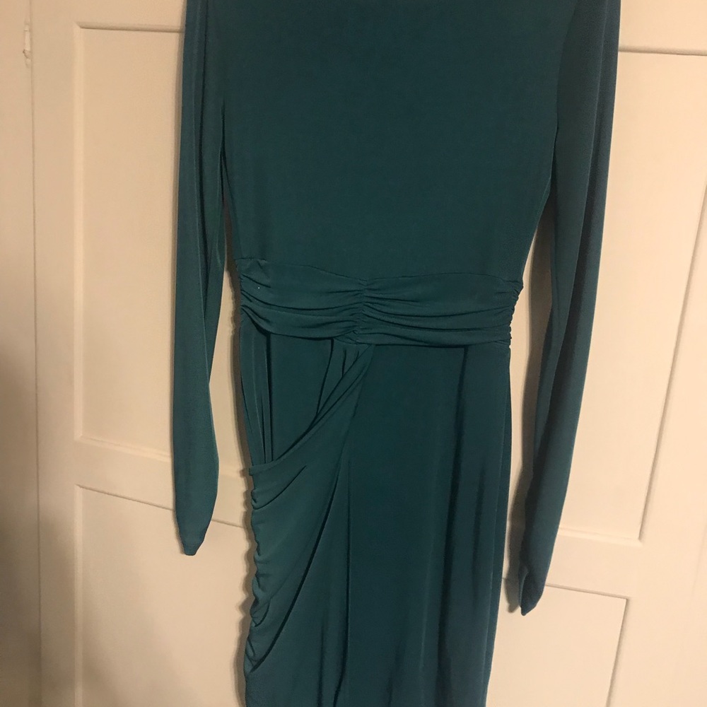 Dress - Picture 3 of 4